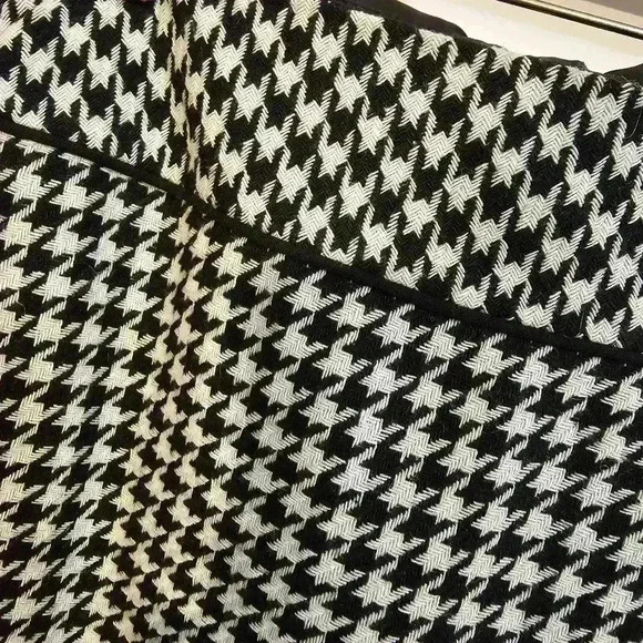 Alex Marie Women's Houndstooth Pencil Skirt - Picture 2 of 5